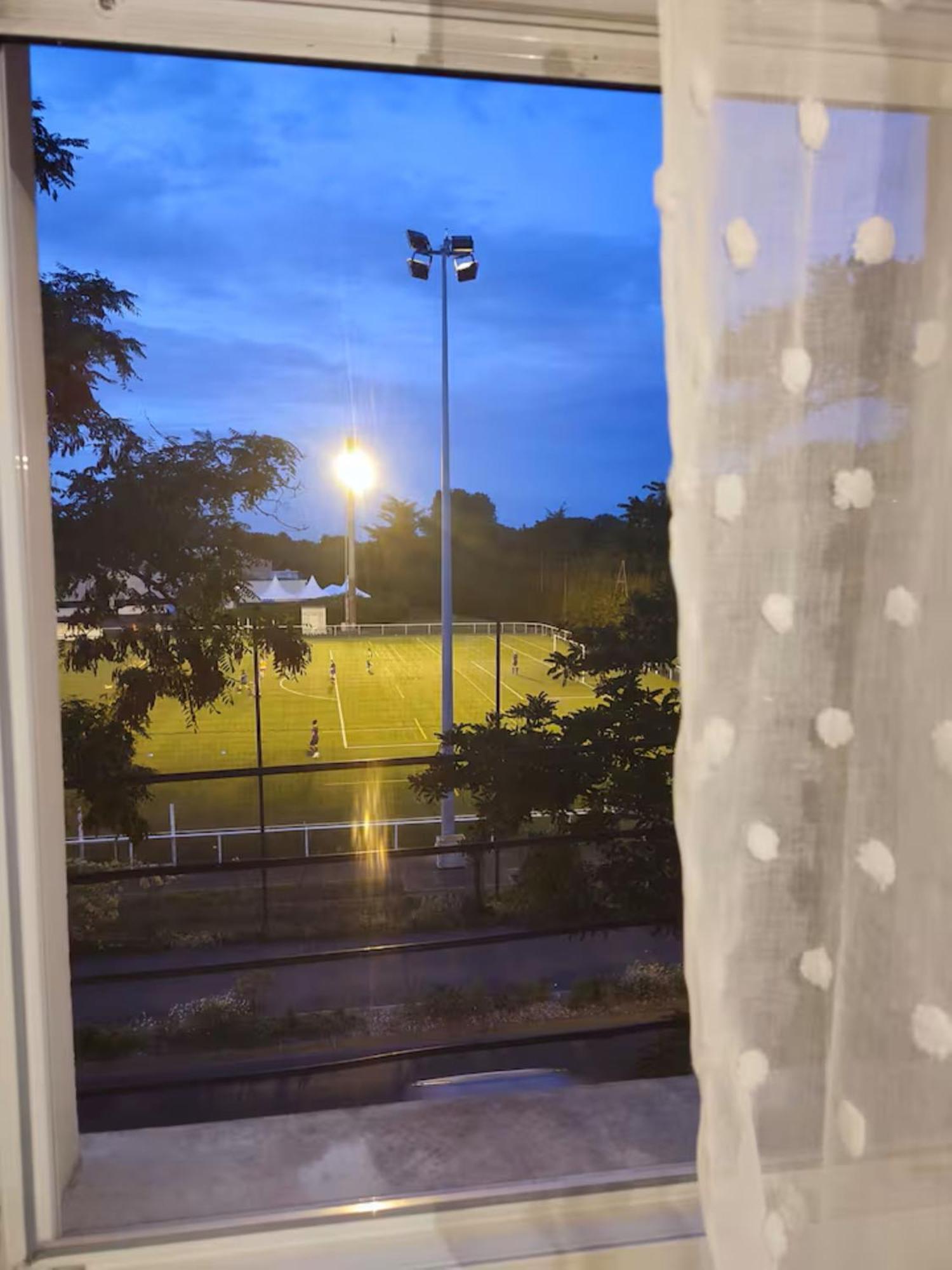 A 10 Mins D'Aeroport D'Orly Logement Lumineux Chaleureux Athis-Mons Exterior photo